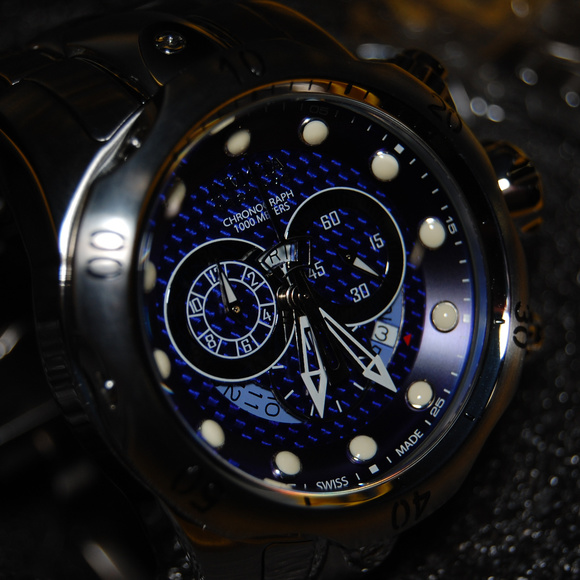 Invicta Venom Interchangesble Watch Set & Dive Box - Picture 6 of 8